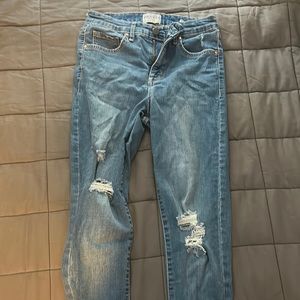 Women’s size 2 Macy’s skinny jeans